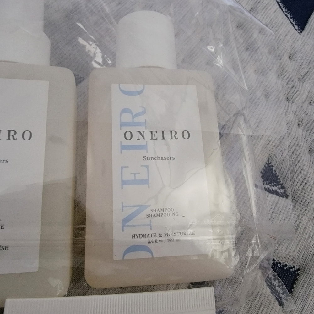 Oneiro 5pc + Shower Bag - Picture 5 of 8